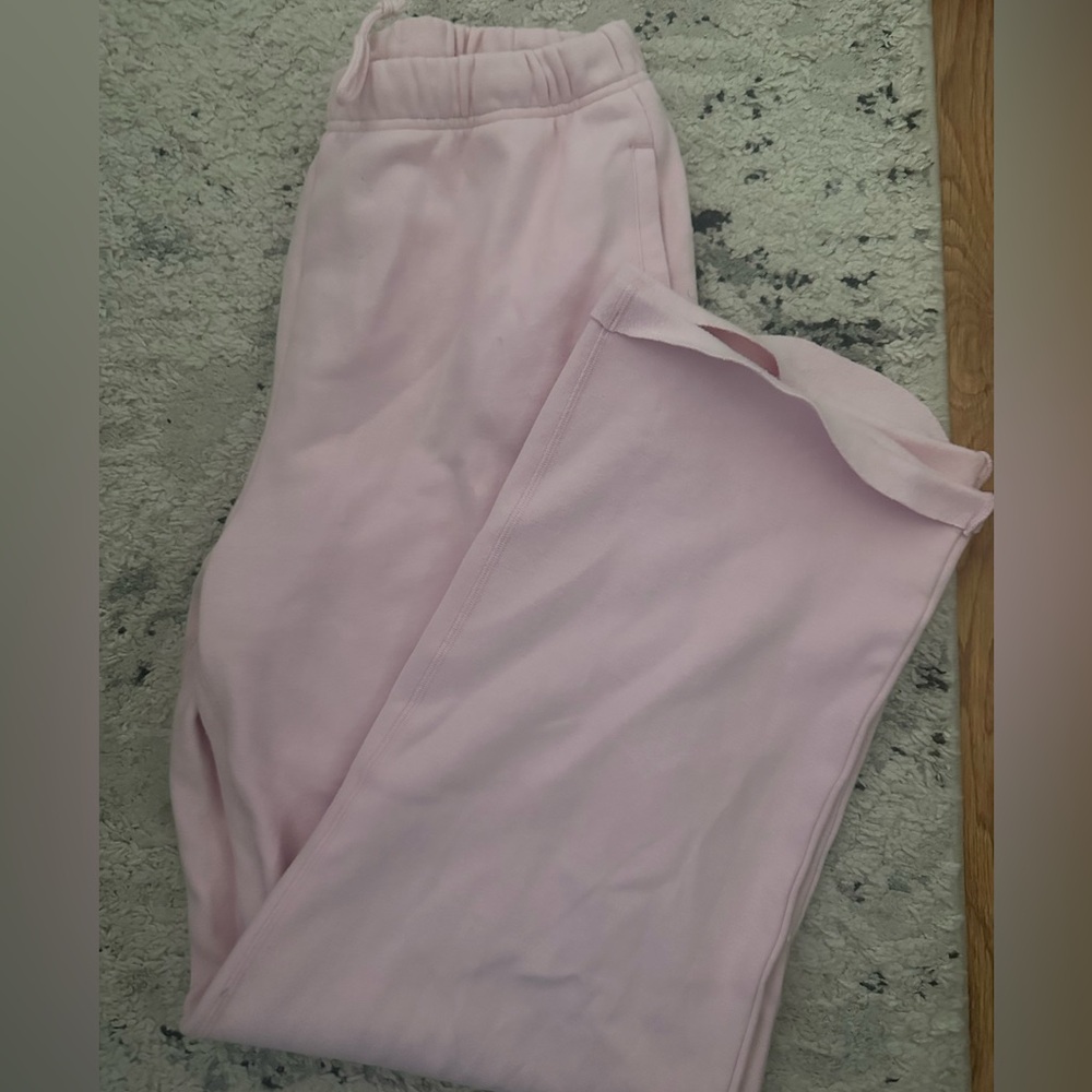 Skims sweatpants